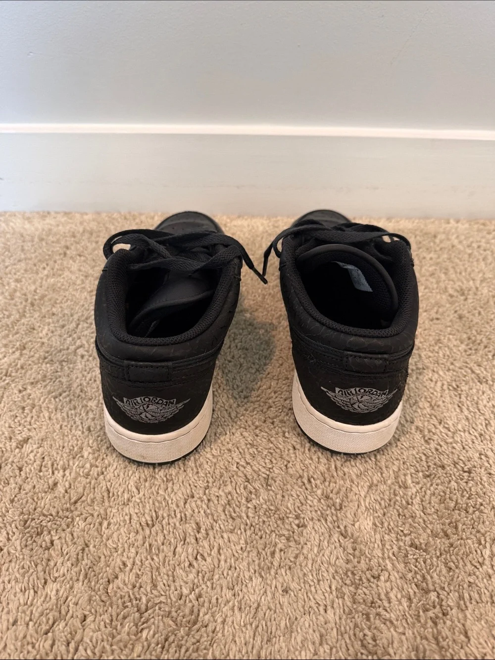 Nike Air Jordan 1 Low SE 